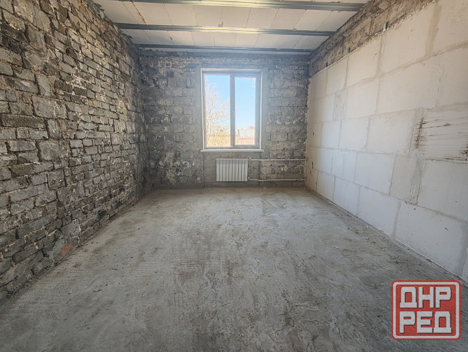 Продаётся светлая двухкомнатная квартира на четвертом этаже пятиэтажного дома сталинского проекта по Мариуполь - изображение 1