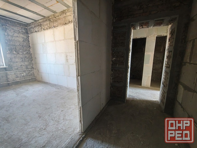 Продаётся светлая двухкомнатная квартира на четвертом этаже пятиэтажного дома сталинского проекта по Мариуполь - изображение 4