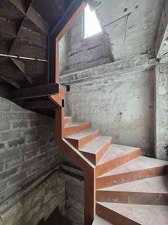 Продажа 5к квартиры 240 кв.м.в Куйбышевском районе, ориентир Топаз.3 уровня Донецк