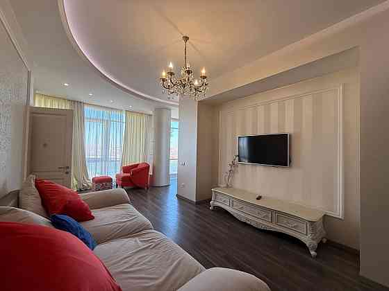 Аренда 160м2 в Жк на пр. Мира! Центр города, шикарный вид, состояние 5+! Донецк