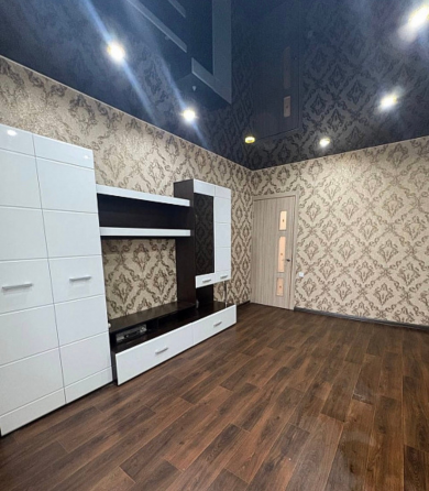 Продажа квартиры на Путь Ильича с ремонтом Макеевка