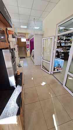 Сдается в аренду островок с готовым бизнесом Донецк