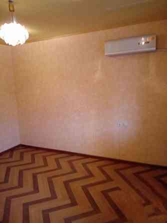 Продам 2-комнатную квартиру крупногабаритную в кирпичном доме. Донецк