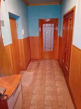 Продам 2-комнатную квартиру крупногабаритную в кирпичном доме. Донецк