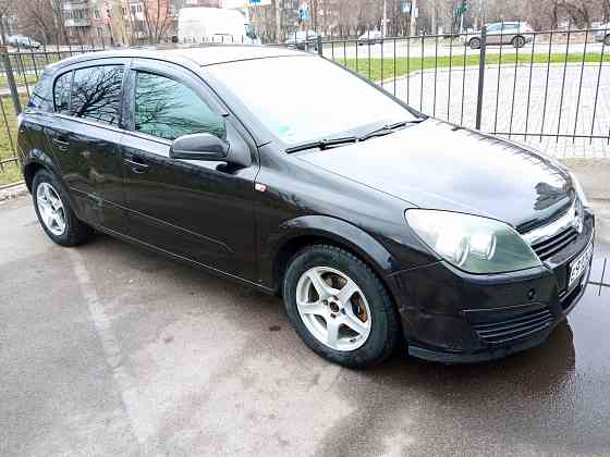 Продаётся автомобиль Opel Astra, 2004 Донецк