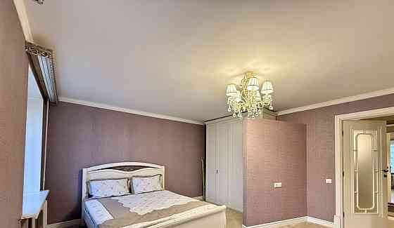 Сдаю крупногабаритную двушку переделанную из трешки в Будённовском районе. ул. Багратиона Донецк