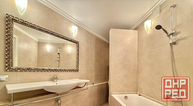 Сдаю крупногабаритную двушку переделанную из трешки в Будённовском районе. ул. Багратиона Донецк - изображение 8