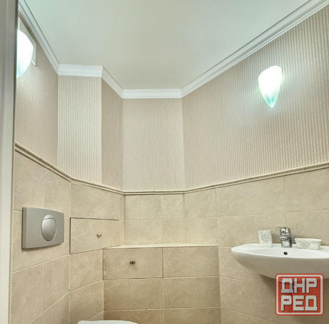 Сдаю крупногабаритную двушку переделанную из трешки в Будённовском районе. ул. Багратиона Донецк - изображение 9