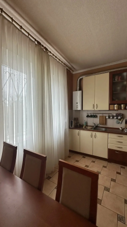 Продам 3-х этажный Дом в Донецке! Донецк