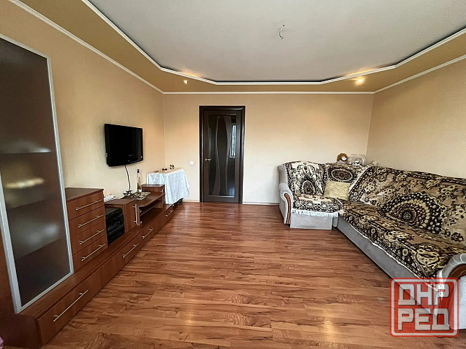 Продам 3 к кв Киевский район Шахтерская площадь Донецк - изображение 1