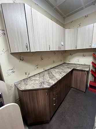 Продаем новую угловую кухню Донецк