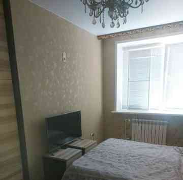 Сдаю двухкомнатную квартиру 64.0 м² этаж 3, город Донецк, Калининский Донецк