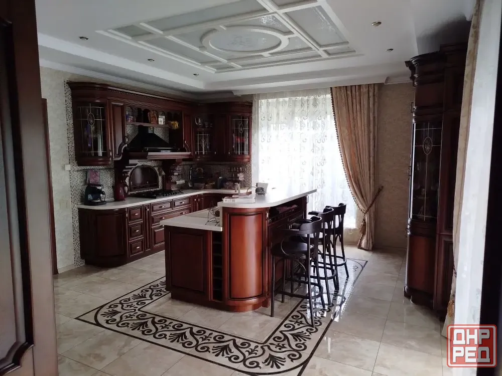 Продам шикарный дом в центре Донецк - изображение 1