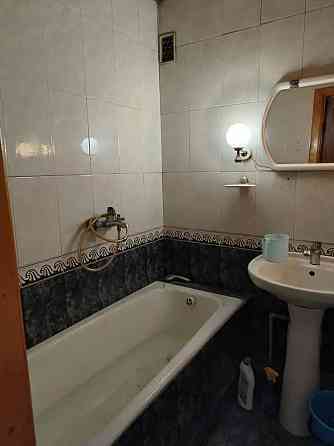 1кв. м-н Октябрьский 37кв. Макеевка