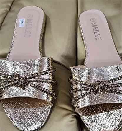 Шлепки Италия женские р39-41 в золотом Донецк