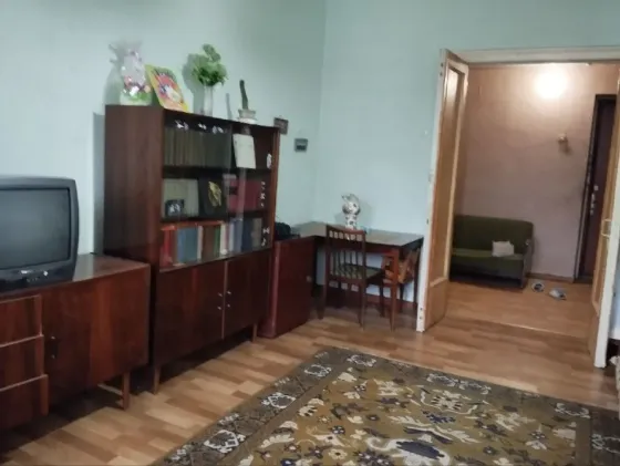 Сдадим всем 3 комнатная квартира с автономным отоплением Макеевка