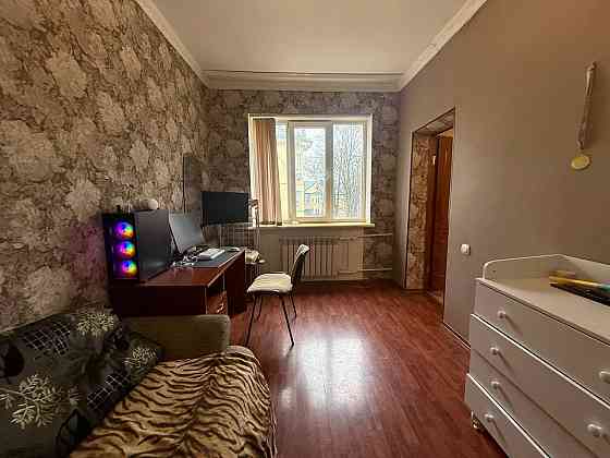 Продается 3 комн.кв 83.6 м² этаж 2/2 Мариуполь