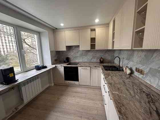 Новая квартира - ранее никто не жил ! Бульвар Пушкина - Ресторан Штальман - Вода 24 часа ! Торг Донецк