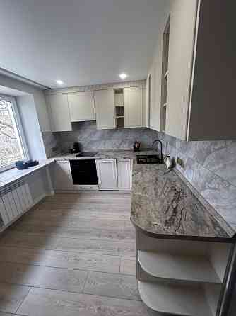 Новая квартира - ранее никто не жил ! Бульвар Пушкина - Ресторан Штальман - Вода 24 часа ! Торг Донецк