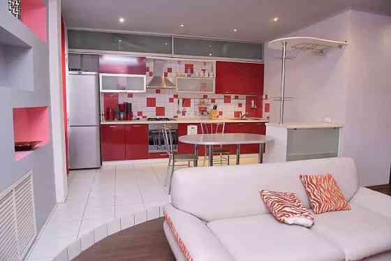 Сдается евро-двухкомнатная квартира в Калининском районе Донецк