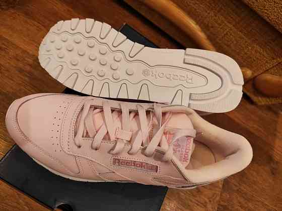 Кроссовки женские Reebok 42 размер Донецк