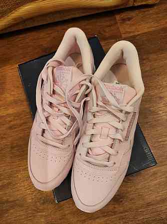 Кроссовки женские Reebok 42 размер Донецк