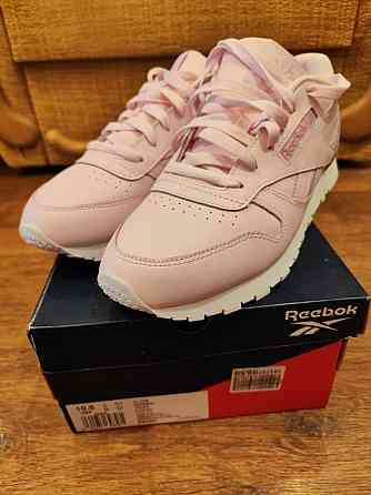 Кроссовки женские Reebok 42 размер Донецк