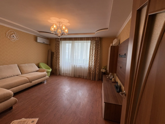 Продам 3 комн. квартиру с ремонтом пл. Шахтерская Донецк