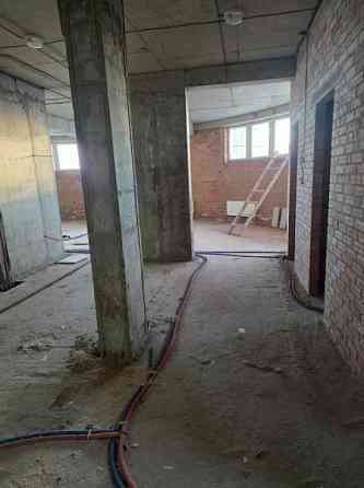 Продаю 3-х комнатную квартиру в Калининском районе, проспект Ильича Донецк