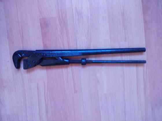 Большой советский разводной ключ Донецк