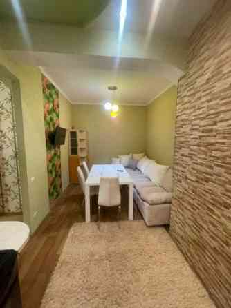 Сдам Двухкомнатную квартиру в Ленинском районе Донецк