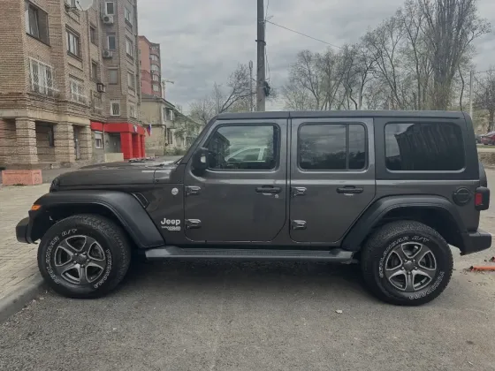 Jeep Wrangler Sport Unlimited Донецк
