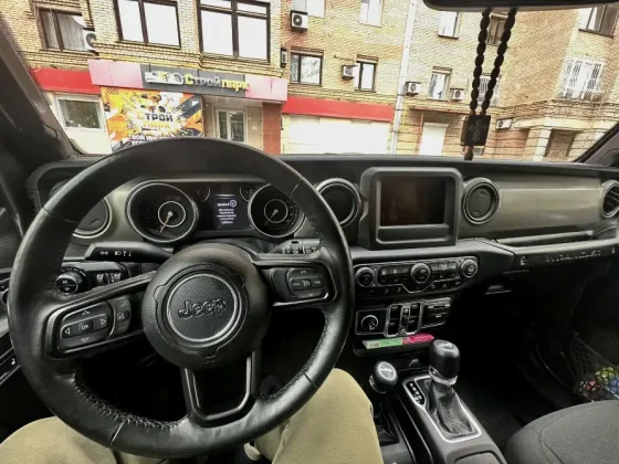 Jeep Wrangler Sport Unlimited Донецк