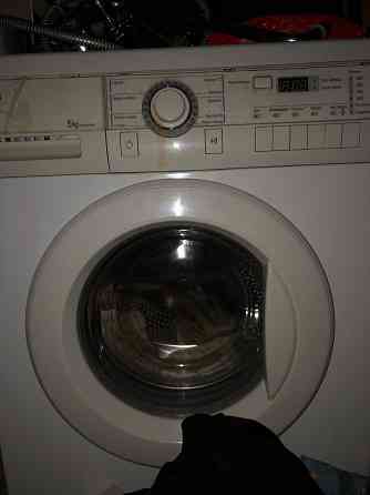 Продам стиральную машинку Макеевка