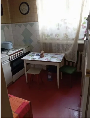 2-х ком. квартира в Ворошиловском р-не, ул. Гурова, 7 Донецк