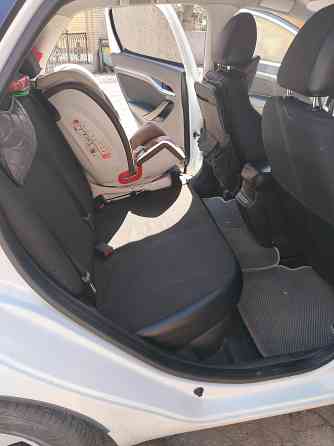 Продам машину в отличном состоянии Лада Веста Донецк