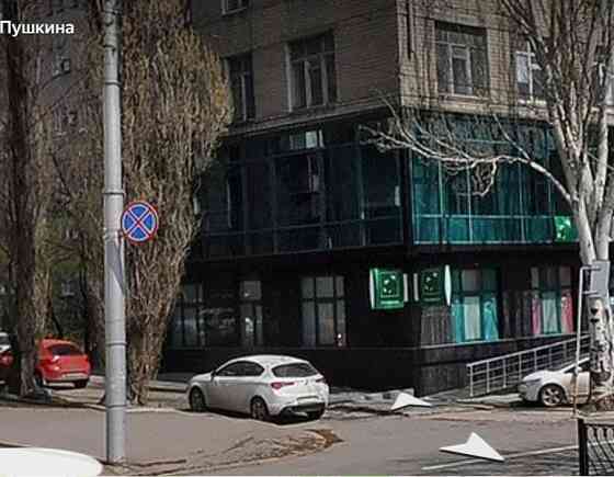 Банк 650 м.кв,Ворошиловский район,Донецк Донецк