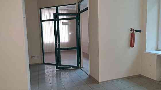 Банк 650 м.кв,Ворошиловский район,Донецк Донецк