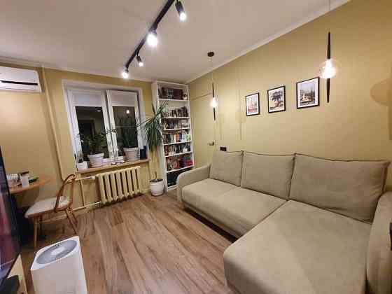 Сдаётся на площади Ленина Донецк