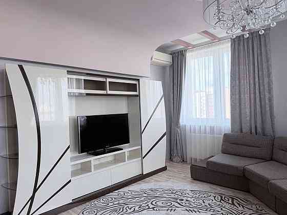 Первая Аренда Шикарной 2х Ком Квартиры Набережная/Закрытая Территория- Вода Круглосуточно ! Донецк