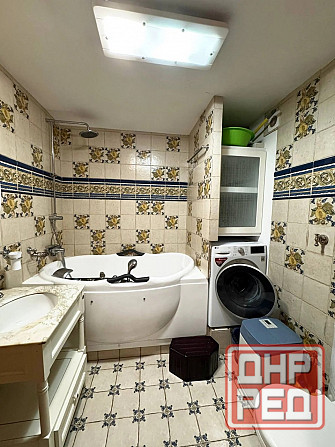 Сдаётся 2 комнатная квартира в Ленинском районе, ор-р Обжора пр-кт Ленинский Донецк - изображение 2