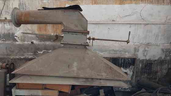 Зонт вытяжной купольный с шиберной заслонкой Донецк