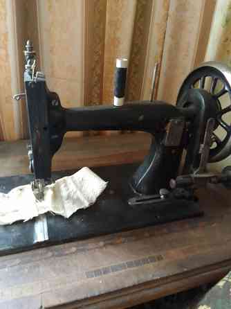 Швейная машинка ножная Донецк