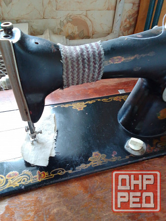 Швейная машинка ножная Донецк - изображение 1
