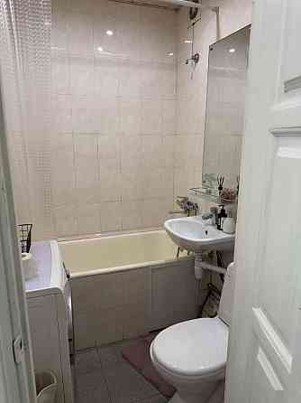 Набережной ворошиловского района, напротив гостиница Виктория Донецк