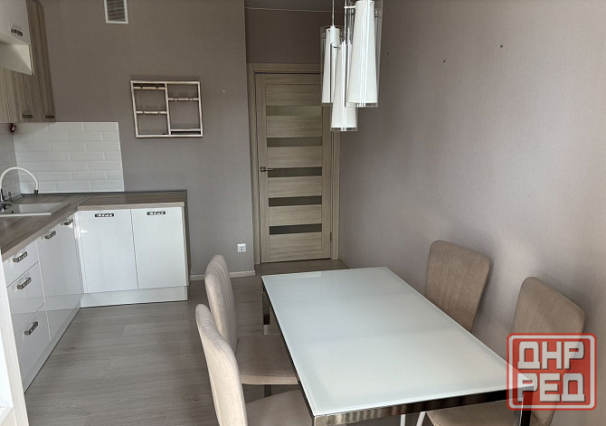 Cдaётcя уютная однокомнатная квартиpа на длительный срoк. Будённовский район, ориентир Донской. Донецк - изображение 4