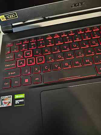 Acer Nitro 5 ( 5600H, 1650, 8gb) в идеале Макеевка