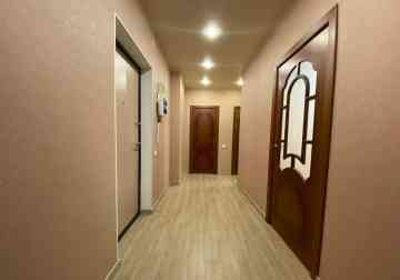 Сдается: Двухкомнатная квартира Буденовский район, мкр Цветочный Донецк