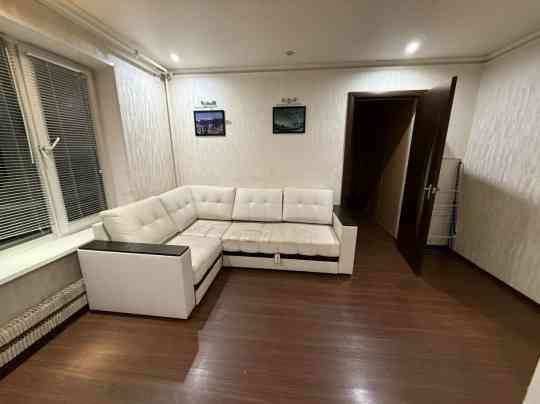 Сдаётся двухкомнатная квартира со свежим ремонтом, в ней никто Донецк