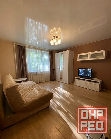 Донецк, Ленинский/Ворошиловский район, Цирк, парк Щербакова, Ленинский проспект, стадионная улица Донецк - изображение 3